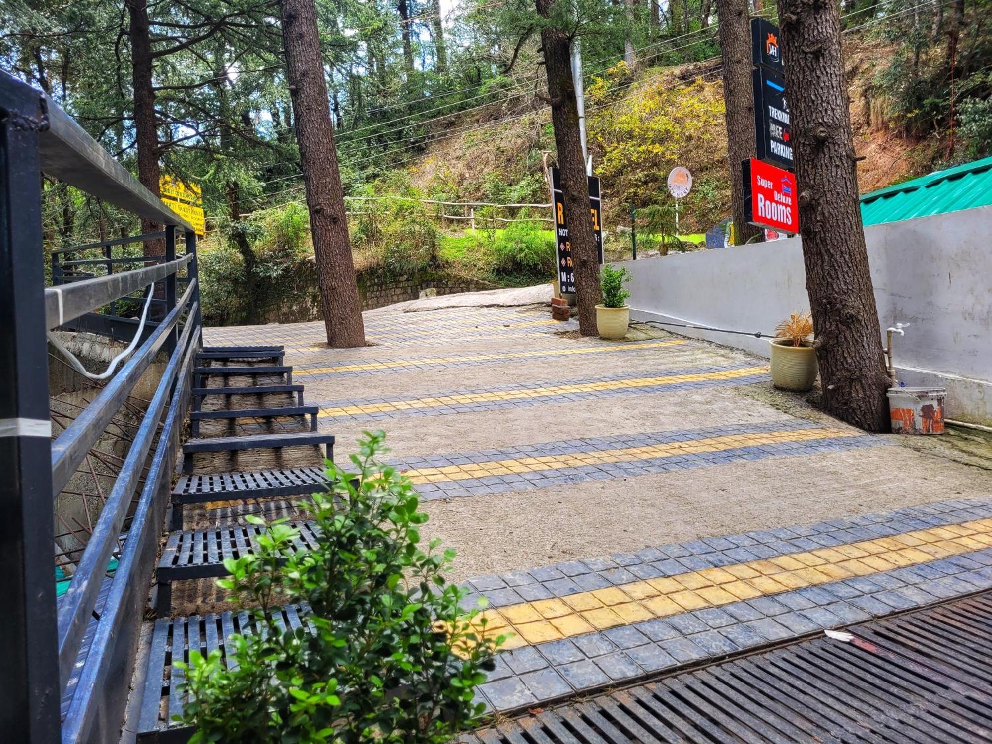 Rr Hotel & Resort Dharamshala Exterior foto