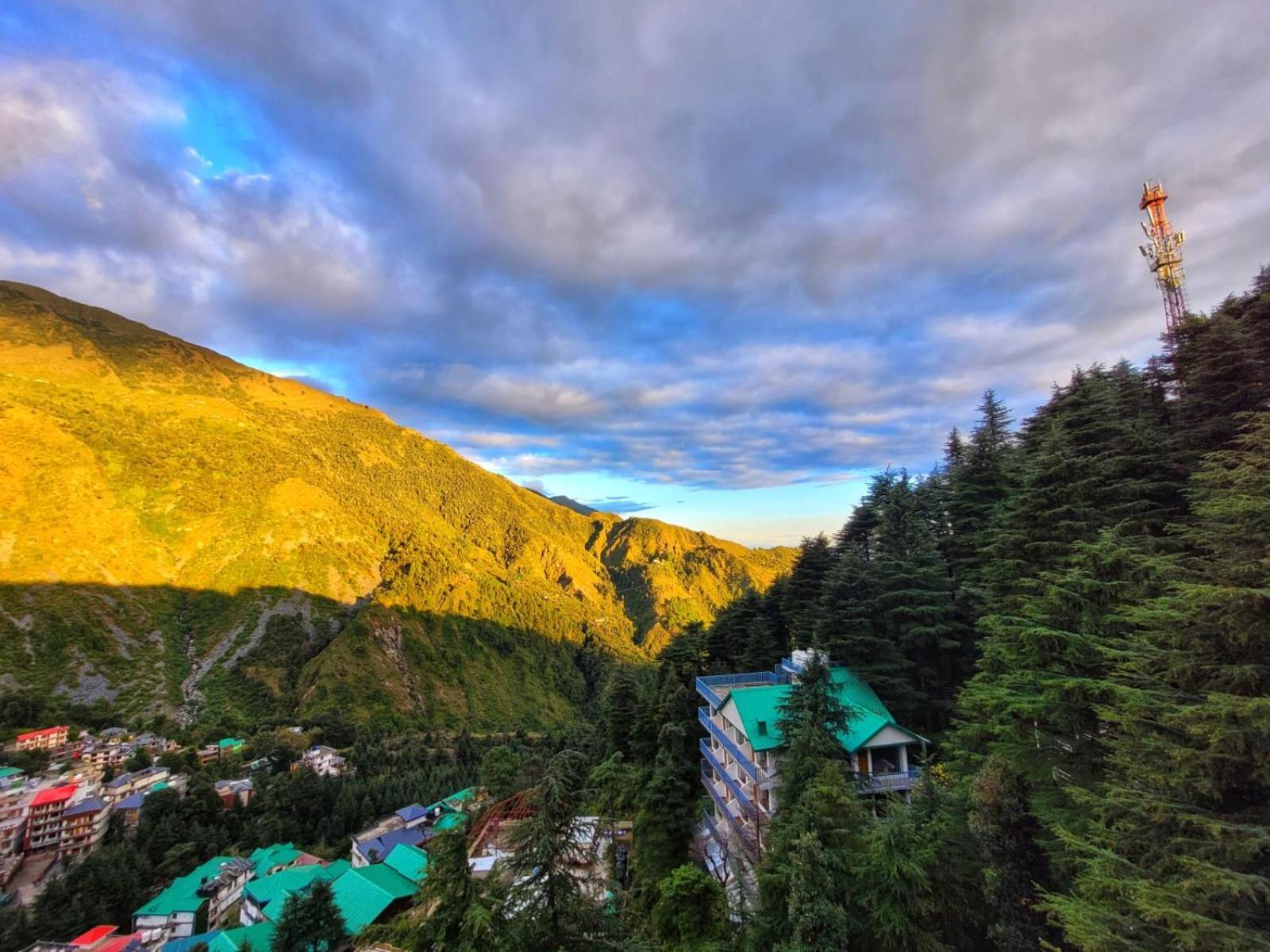 Rr Hotel & Resort Dharamshala Exterior foto
